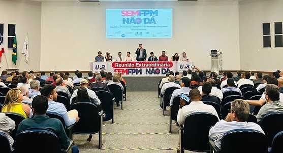 Camacã: Prefeito Paulo do Gás participa de reunião em Salvador para discutir a queda do repasse do FPM